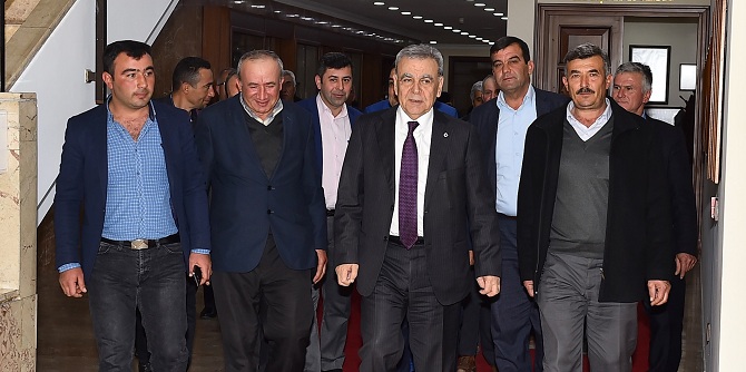 İzmir'i örnek alsalar, Türkiye kalkınır