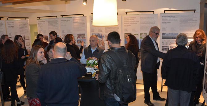 İzmirli Mimarlar Karma Sergide Buluştu