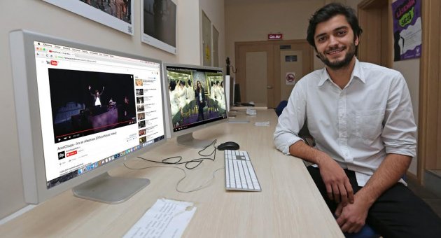 İzmirli Sertaç’ın çektiği klibi 466 milyon kişi izledi