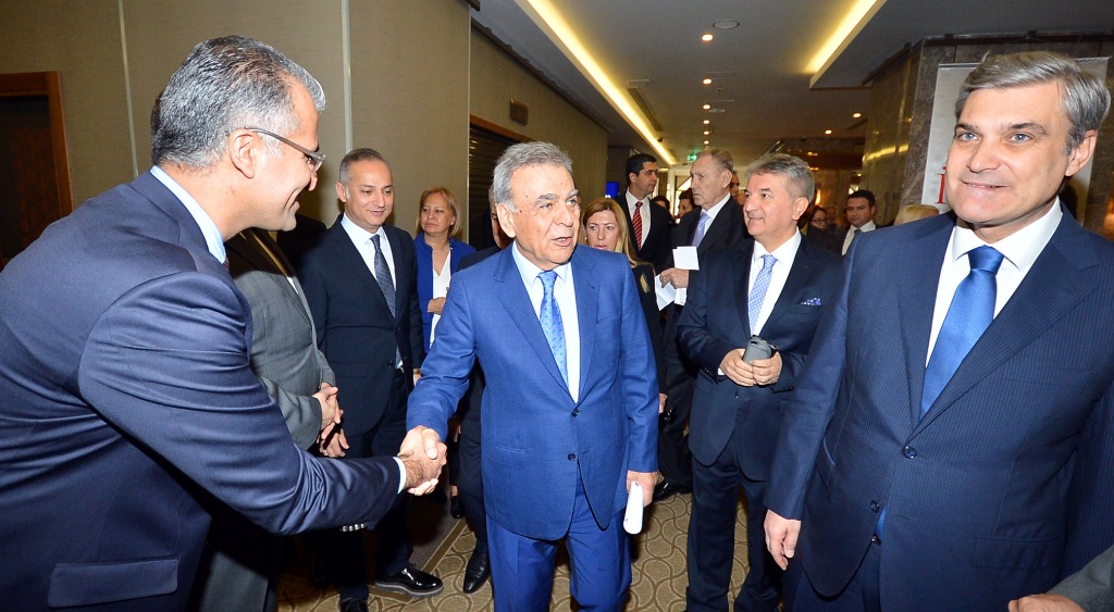 İzmir, tanıtım atağına kalkıyor