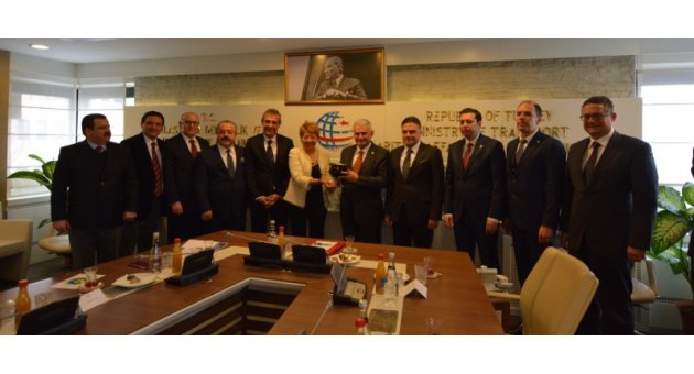 İzmir Ticaret Borsası Yönetiminden Ankara çıkarması