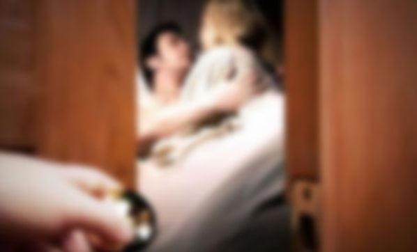 Kadınlar dikkat! Erkekler hamilelikte aldatırlar mı?