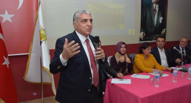 Kalkan: ''Bütün İzmirli hemşerilerimizi kucaklıyoruz''