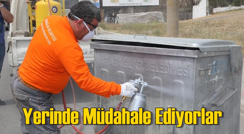 Karabağlar'da Çöp Konteynırları Dezenfekte Ediliyor