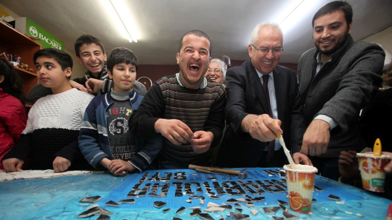 Karabağlar’ın duvarları sanatla bütünleşecek