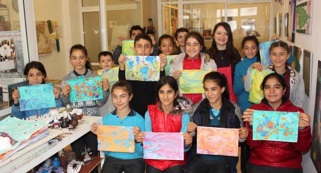 Karabağlarlı çocuklar kağıtlara hayat verdiler