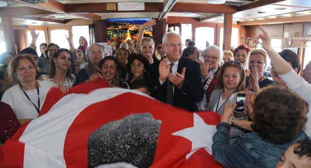 Karabağlarlı kadınlar kentini tanıyor