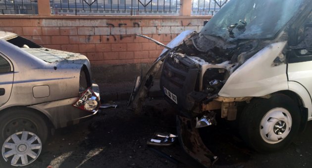 Karakola roketatarlı saldırı! Faciadan dönüldü