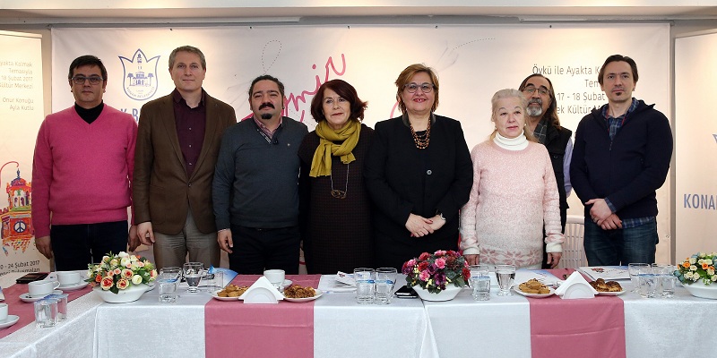 Karanlık öykü ile aydınlanacak