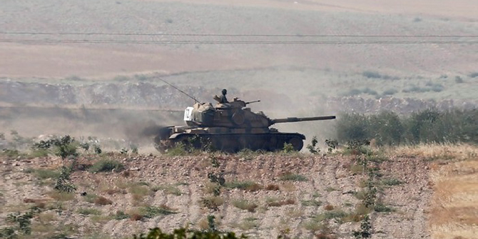 Karşı bile koymadan terk ediyorlar