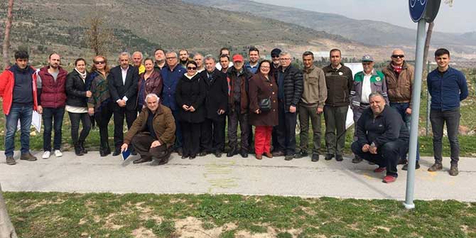 Karşıyaka Birliği Hatıra Ormanı’nın İlk Fidanları Dikildi