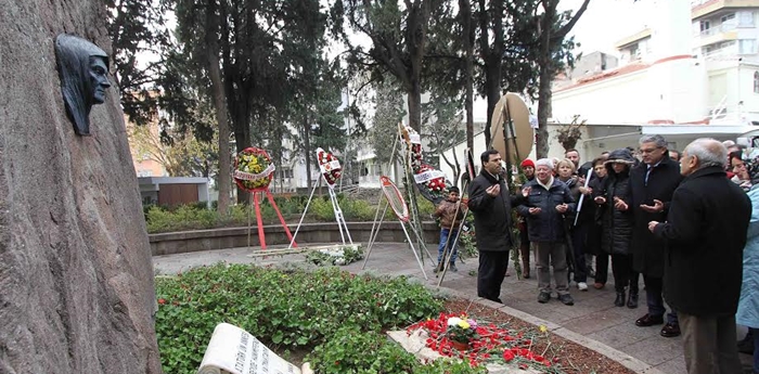 Karşıyaka'da Zübeyde Hanım Anıldı