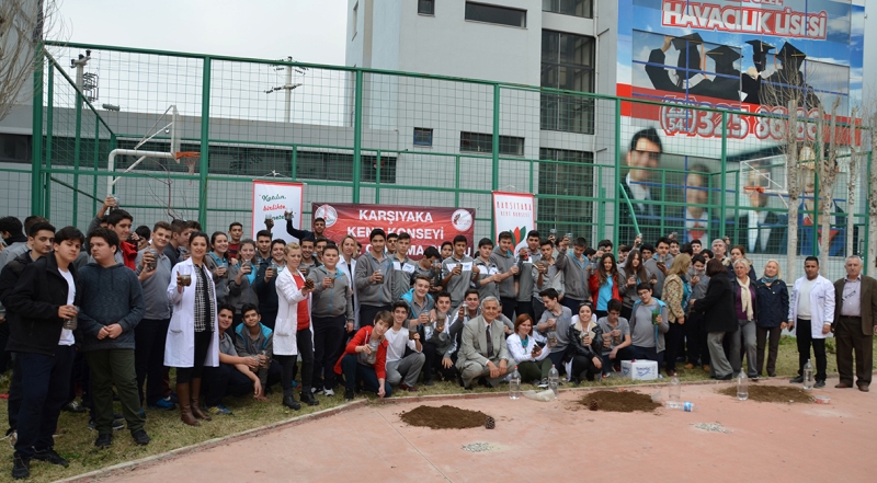 Karşıyaka Kent Konseyi Havajet'te çam tohumu ekti