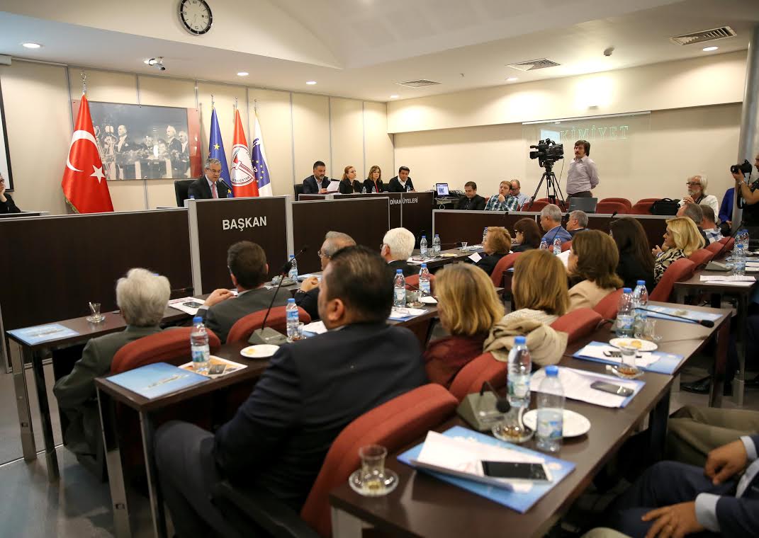 Karşıyaka’nın 2015 faaliyetlerine onay