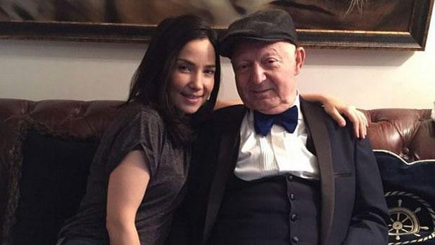 Kayahan'ın şapkası satıldı