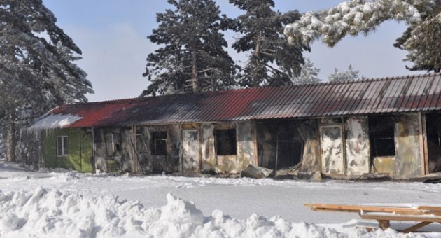 Kayak Merkezi'nde korkutan yangın
