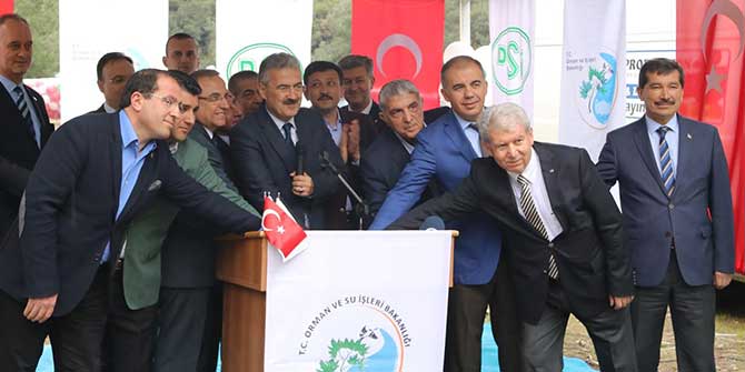 Kemalpaşalı Sanayicinin Baraj Sevinci