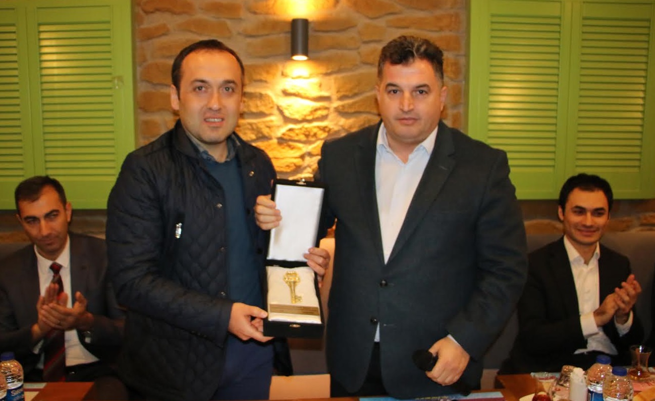 KINIK KAYMAKAMI VEDA ETTİ 