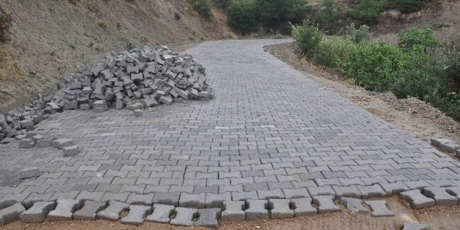 Kiraz Belediyesinden 400.000 M2 Kilitparke Taşı