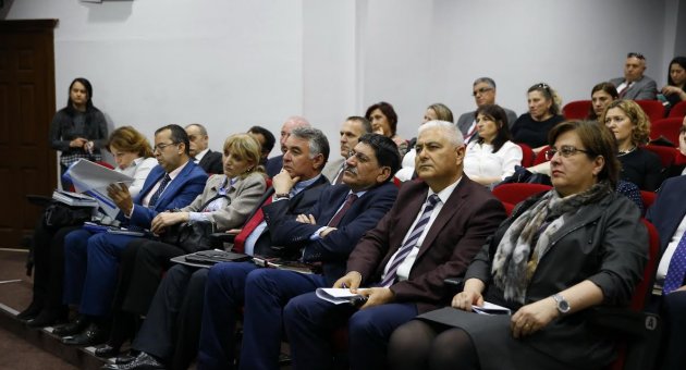 Konak'ın yeni binası örnek olacak