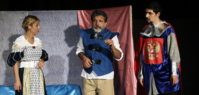 Konak Belediyesi Çocukları Tiyatroyla Tanıştırıyor