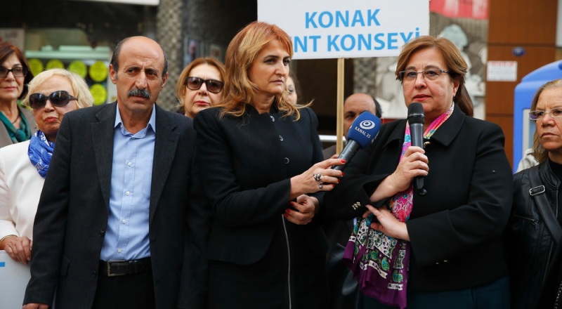 Konaklı kadınlar şiddete karşı birleşti