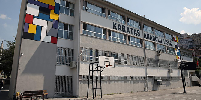 Konak’tan okulları ‘renklendiren’ hizmet