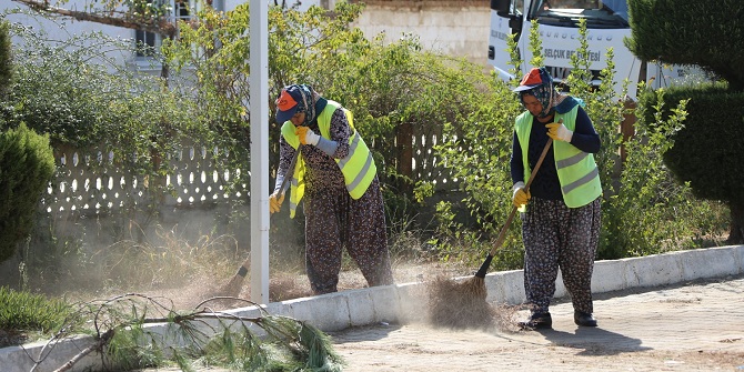 Köyden Mahalleye dönüşen yerleşim alanları temizleniyor