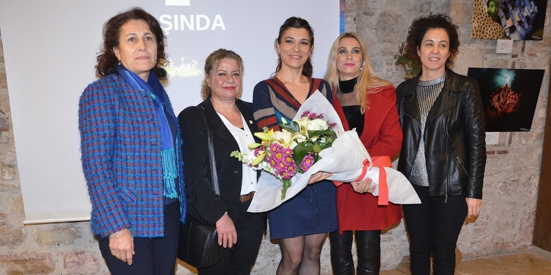 KUŞADASI BELEDİYE TİYATROSU 2 YAŞINDA