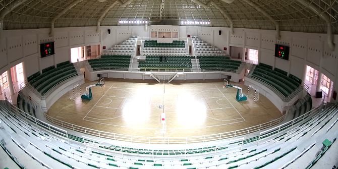 Ligin Birincisi ile ikincisi Bornova'da karşı karşıya