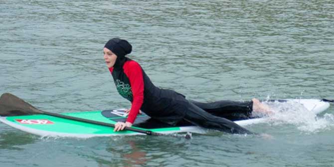 Linsday Lohan Burkini Giydi!