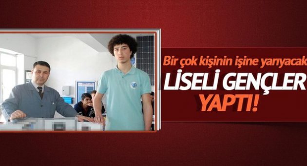 Liseli öğrenciler, taşınabilir elektrik üreten çanta yaptı