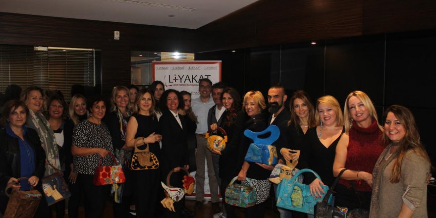 Liyakat Büyük Efes Sanat, Sanat Söyleşilerinde Buluştu