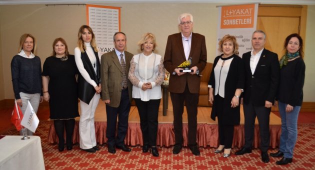 LİYAKAT SOHBETLERİNİN  KONUĞU: KOLEKSİYONER  'MUHARREM KAYHAN '