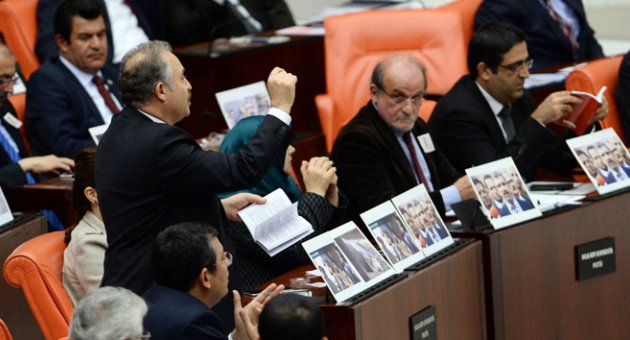 Meclis’te güven oylamasında söz alma tartışması