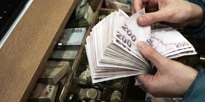 Memur maaşlarına zam müjdesi