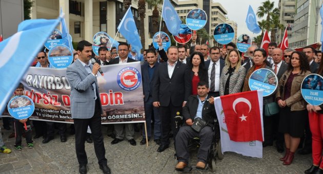Memur-Sen İzmir, Bayırbucak Türkmenleri için eylem düzenledi