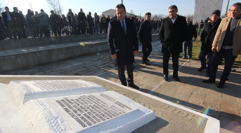 Menderes Bulgaristan Türklerinin Yanında