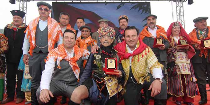 Menderes’te Coşkulu Şenlik