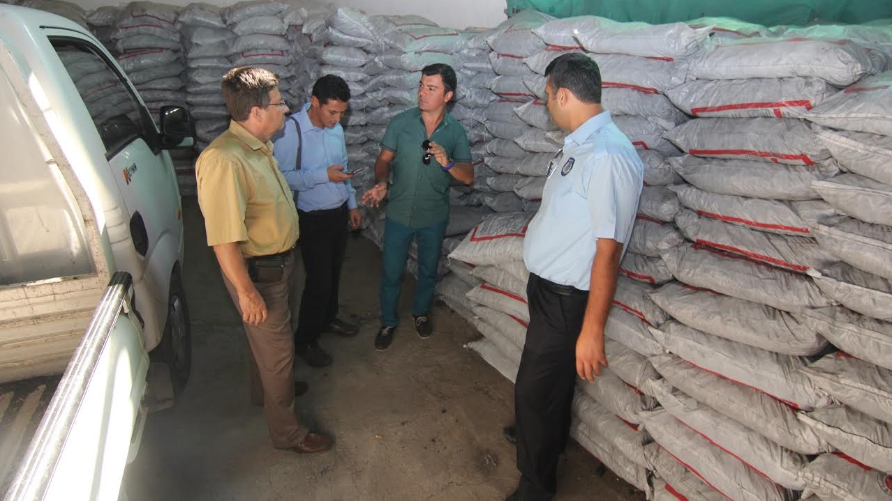 Menderes'te Kış Gelmeden Depolar Denetlendi