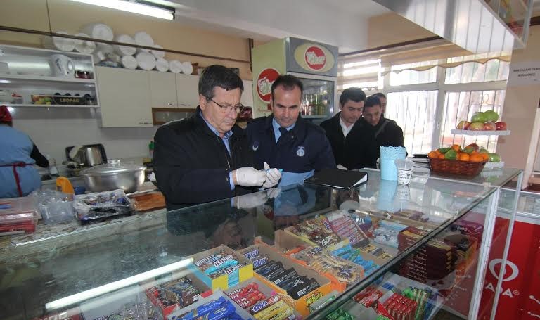 Menderes’te Okul Kantinlerine Denetim