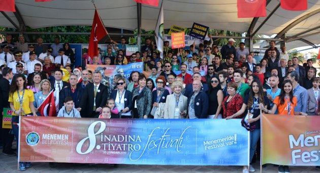 MENEMEN’DE FESTİVAL VAR