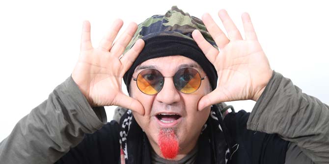 Mikrop'a özel tasarım gözlük