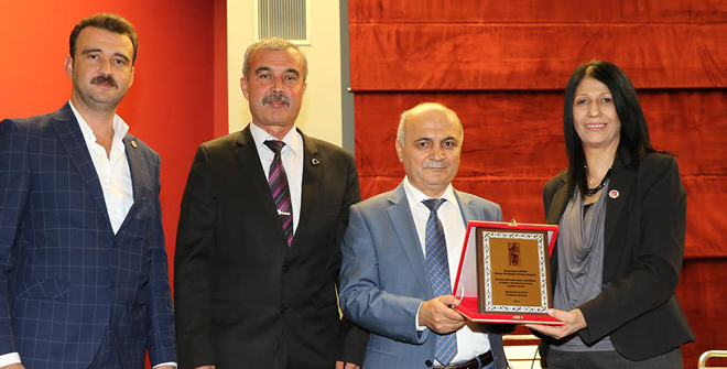 Muhtarlar Ozanlarla Şehitleri Yad Etti