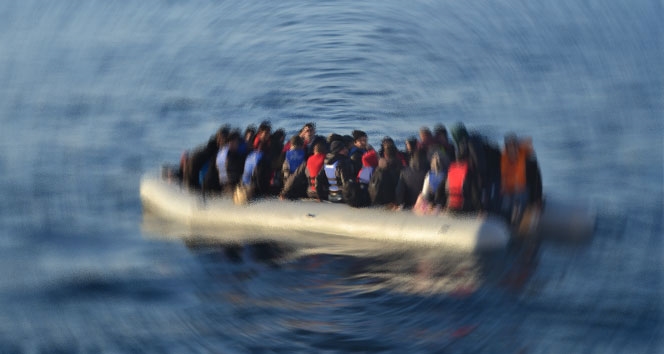 mülteci botu battı: En az 43 ölü