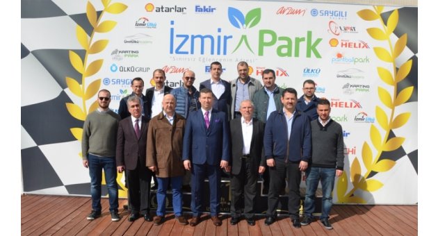 MÜSİAD Uşak Yönetimi, İzmir Şubesi ile Buluştu