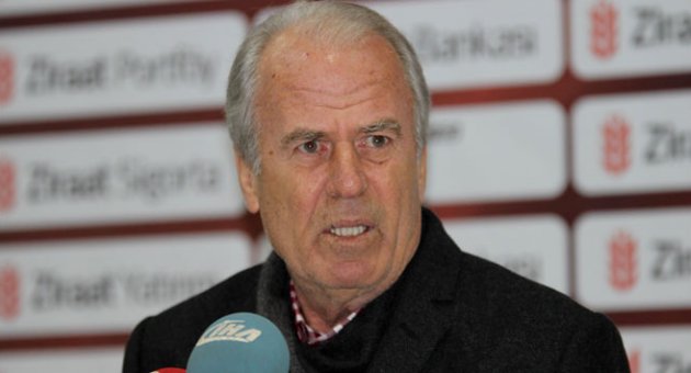 Mustafa Denizli: &#039;Ya yeni bir yol bulacağız ya da yeni bir yol yapacağız&#039;