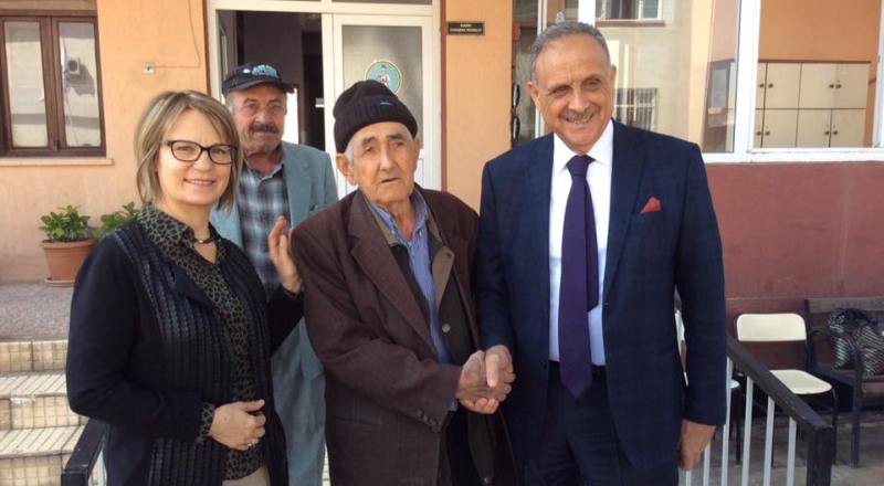 Ödemiş'te yaşlılara saygı haftası