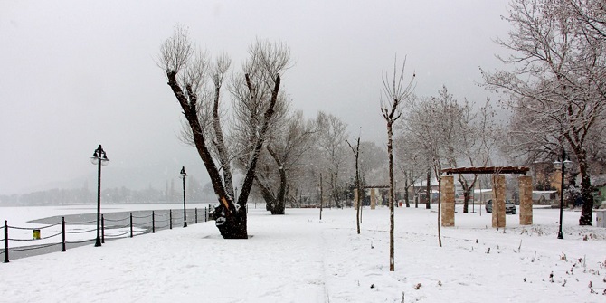 Ödemiş Gölcük beyaza büründü