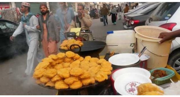 Oğlunun doğumu için dağıttığı tatlı 23 kişiyi öldürdü